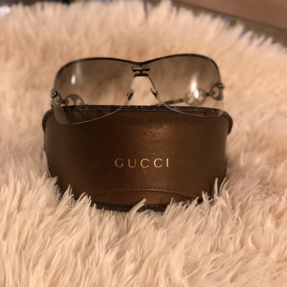 Authentic Women’s Gucci Sunglasses